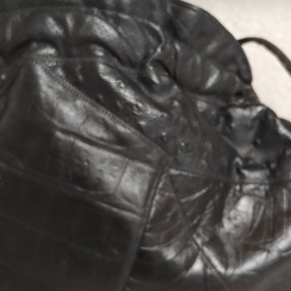 Leon's New York leather bag... Beautiful - Picture 2 of 15